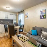 Daire Blue тerrace Center Varna